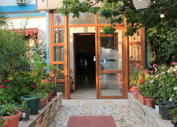 Karaburun 3*