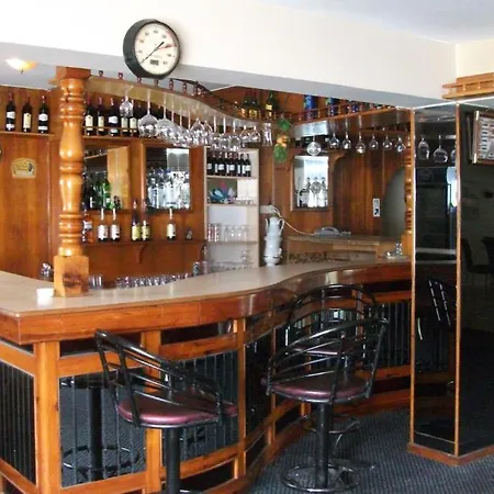 Karaburun Hotel 3*