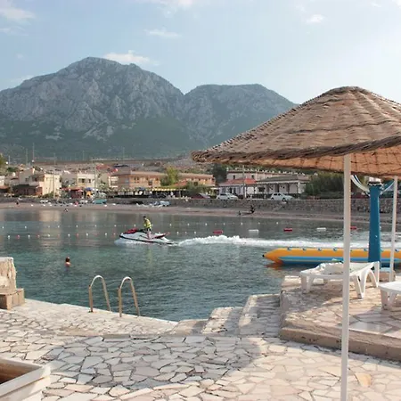 Karaburun فندق إزمير