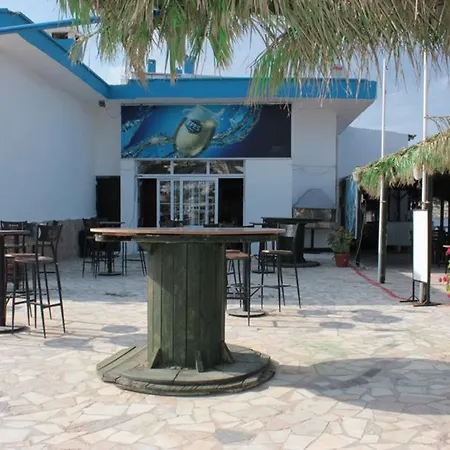 Karaburun Hotell 3*