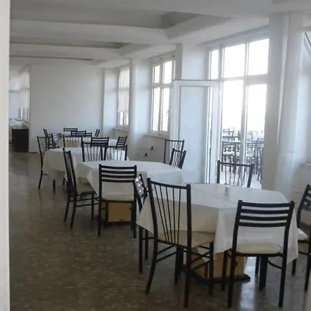 Karaburun Hotel