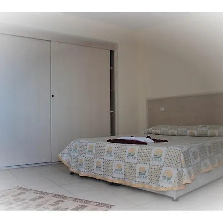 Karaburun Hotel