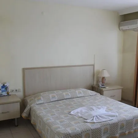 Karaburun 3*