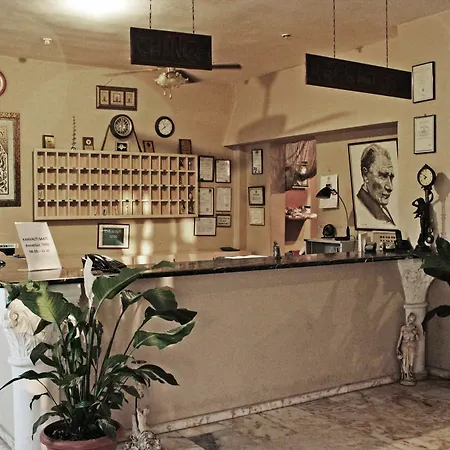Karaburun Hotell 3*