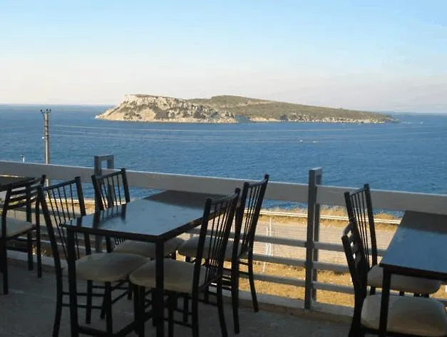 Karaburun Hotel Esmirna