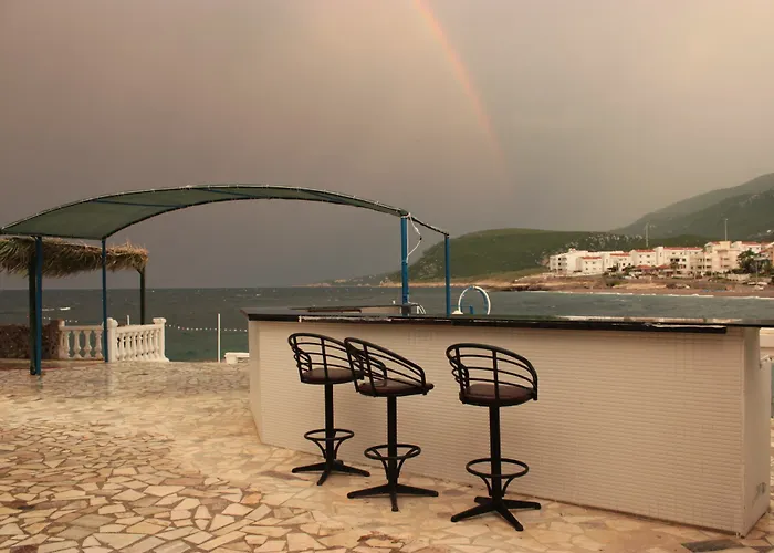 Karaburun Hotel Esmirna
