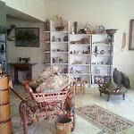 Hotel Karaburun 3*